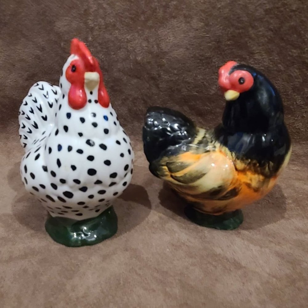 rooster and hen salt and pepper shakers
